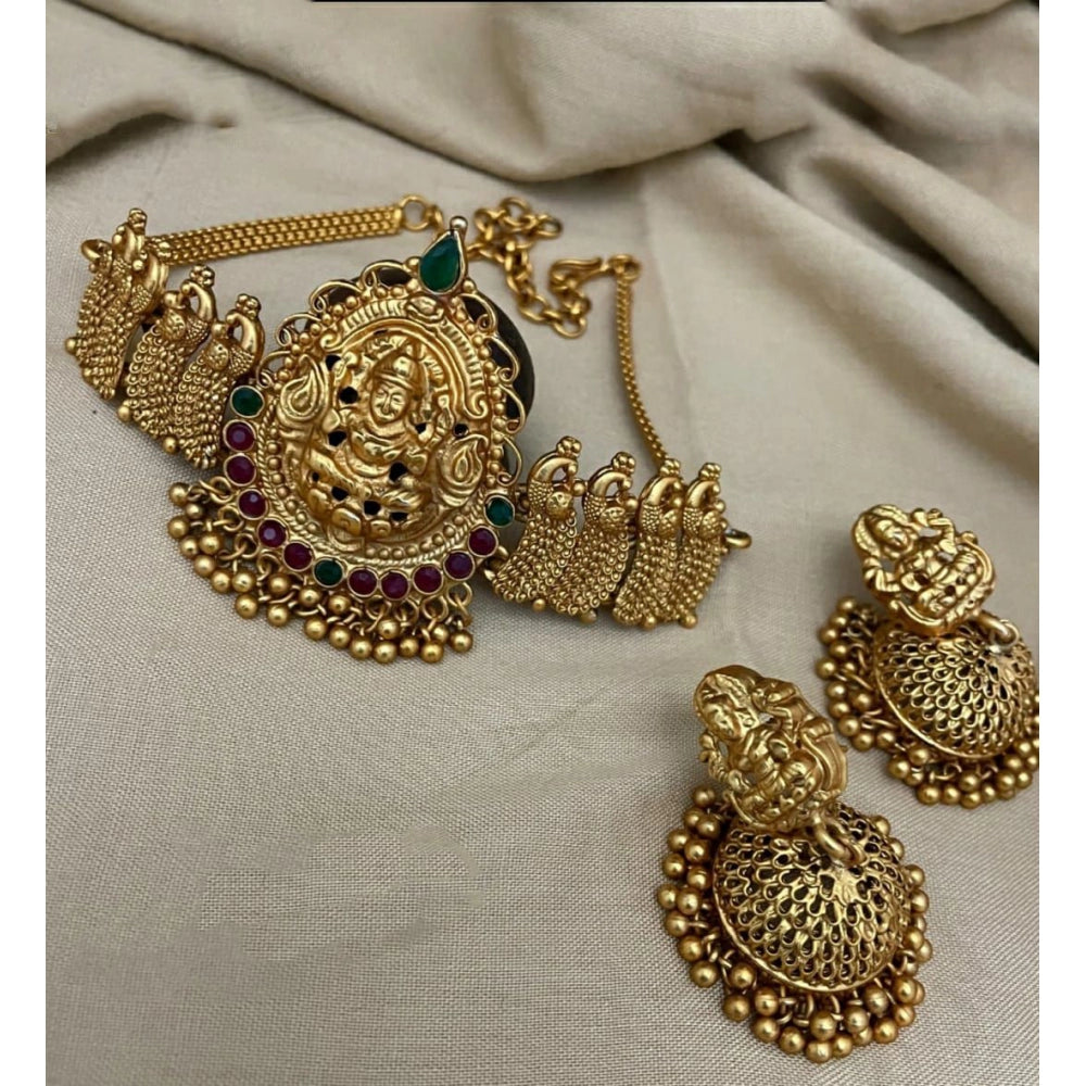 Women's Traditional Temple Necklace And Earrings Set In Gold · S241