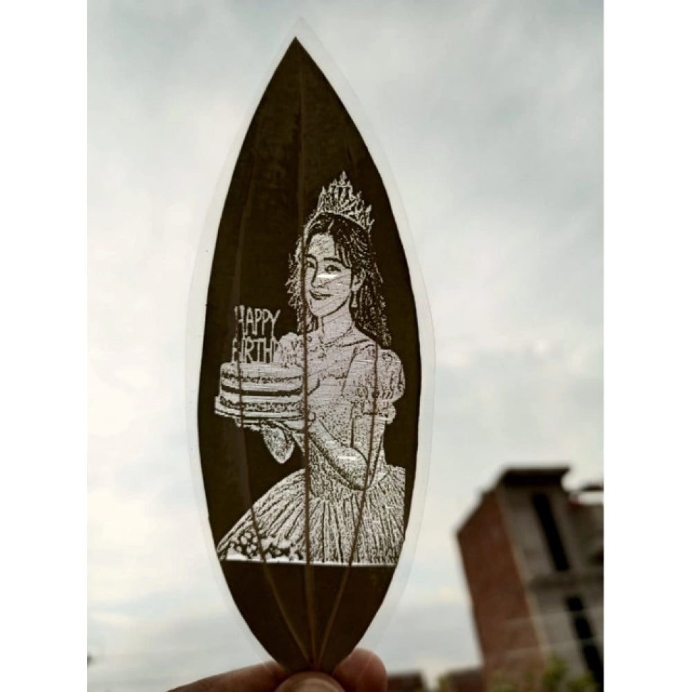 Custom Birthday Leaf Art – Engraved Portrait On Natural