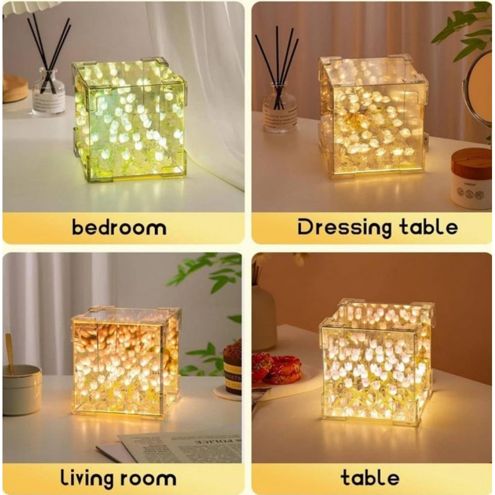 Cube Tulip Lamp