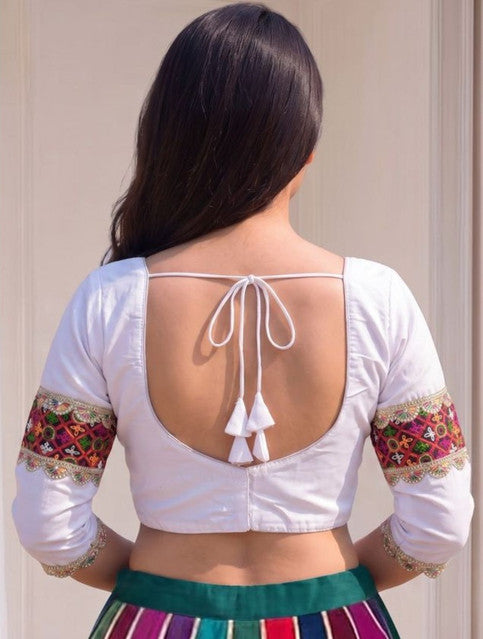 Women's Cotton Blend Embroidered 3/4 Sleeve V-Neck Padded Readymade — White