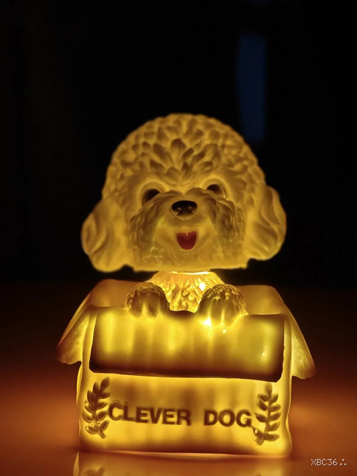 “Clever Dog” Night Light: Your Loyal Companion for Cozy Nights