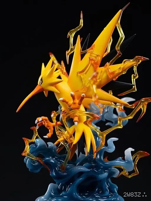 Zapdos Premium PVC Statue – Lightning Effect Collectible Figure