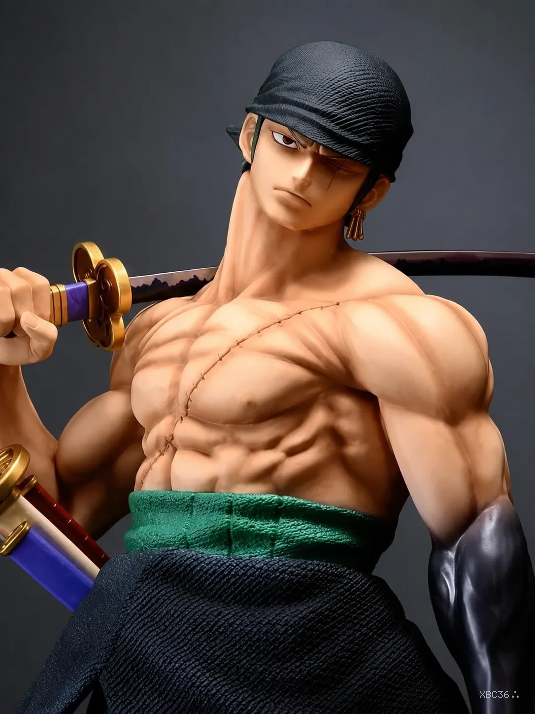 Roronoa Zoro “King of Hell” Statue