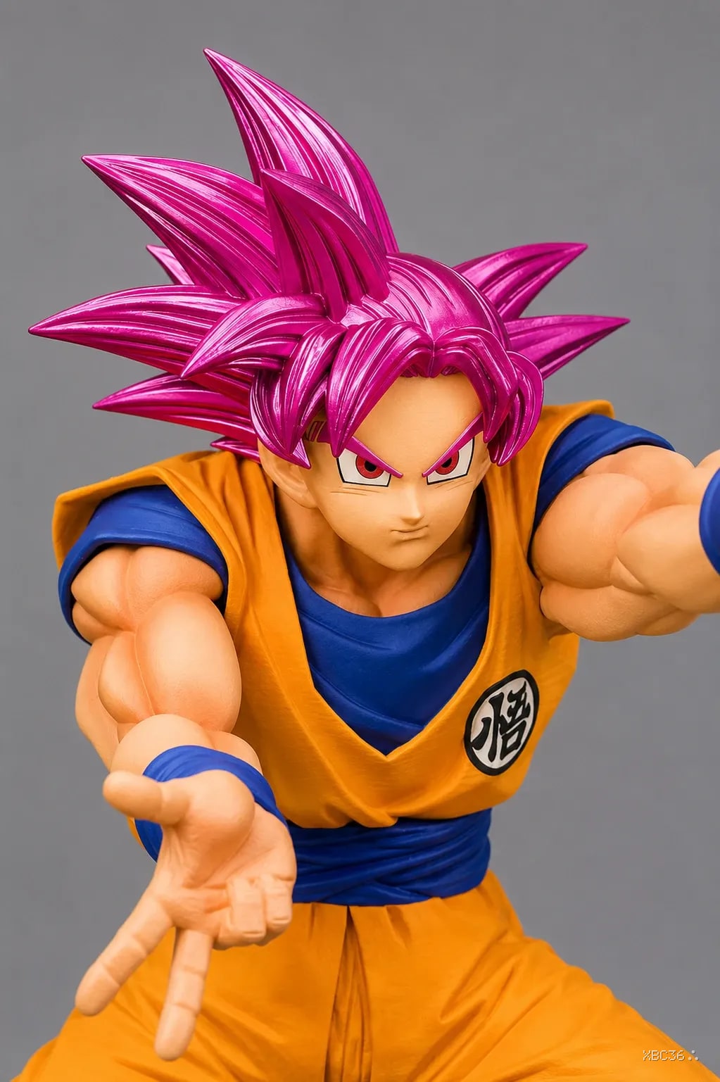 Ichiban Kuji Goku Super Saiyan God Figure – No Box Edition