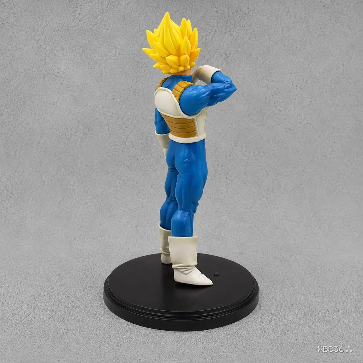 Unleash the Saiyan Prince: Super Saiyan Vegeta Action Figure!