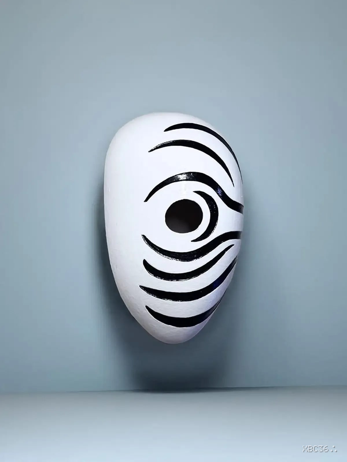 3D Printed White Striped Mask
