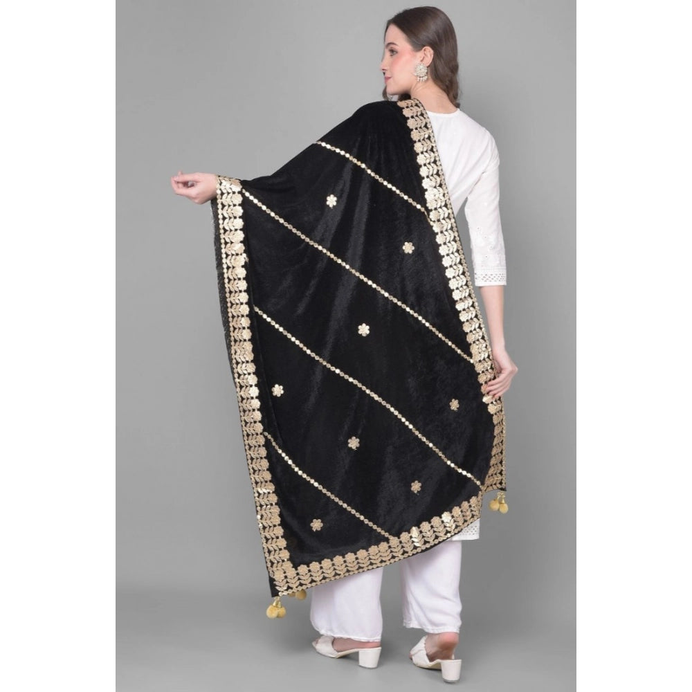 Women's Velvet Gotta Patti Dupatta · 0957