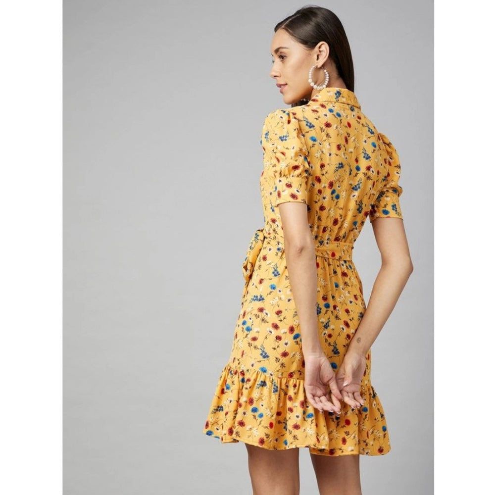 Women's Floral Short Sleeve Above Knee Dress — Yellow