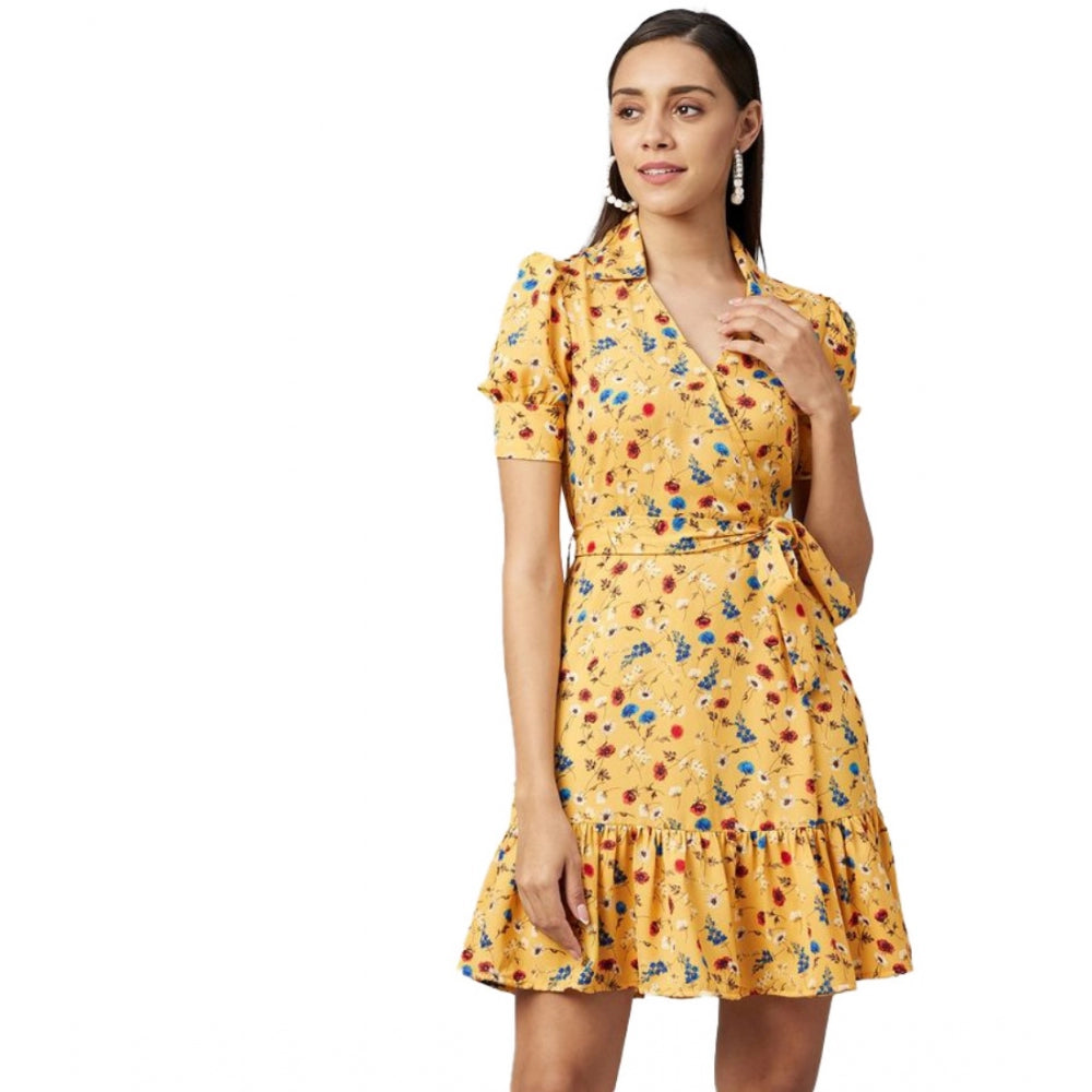 Women's Floral Short Sleeve Above Knee Dress — Yellow