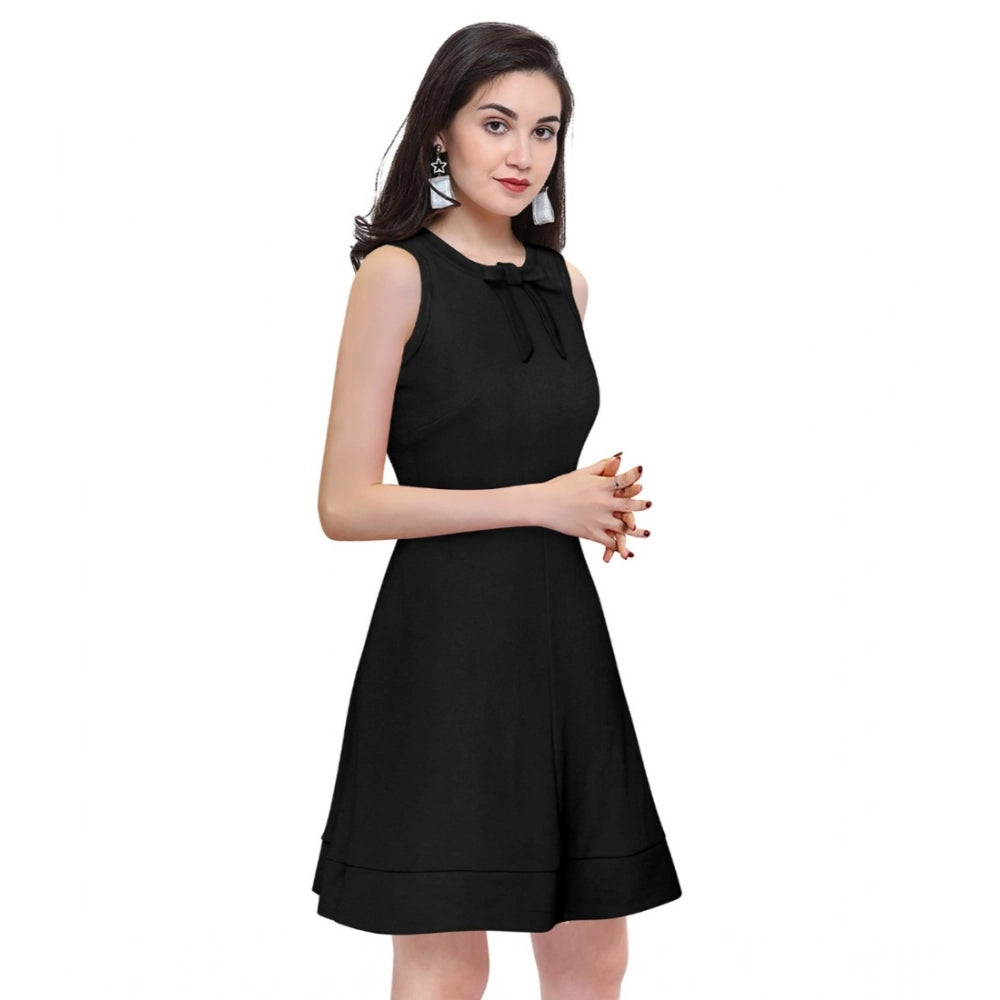 Women's Solid Round Neck Sleeveless Dress — Black