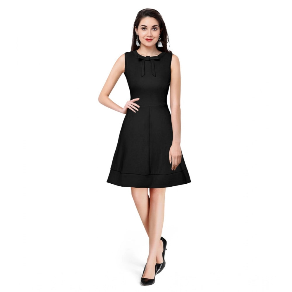 Women's Solid Round Neck Sleeveless Dress — Black