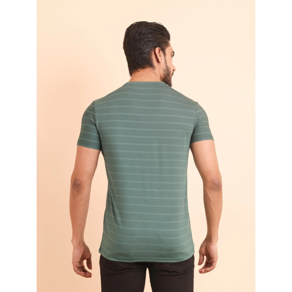 Men's Casual Solid Half Sleeve Round Neck T-Shirt — Green