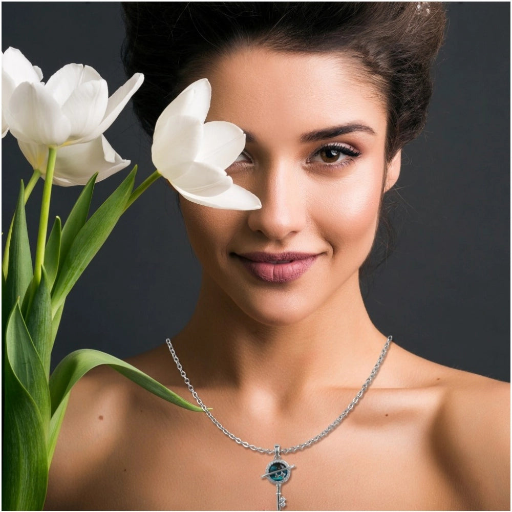 Women's Stainless Steel Key Design Delicate Chain — Silver Plated