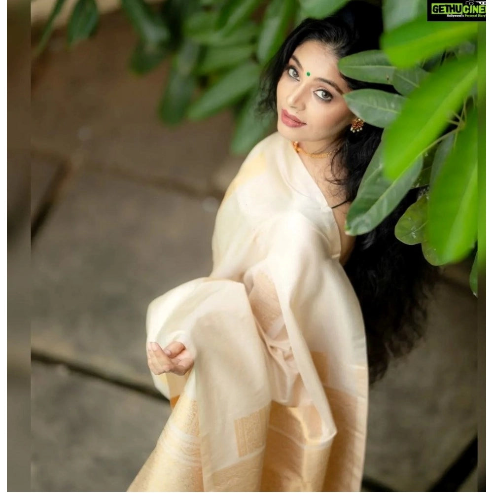 Women's Silk Printed Saree — Off White · _Wht