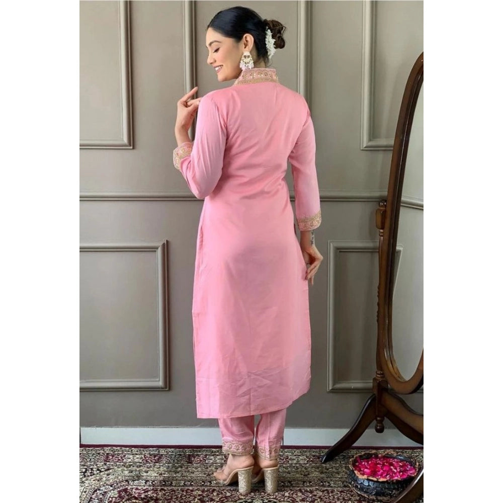 Women's Roman Silk Embroidery 3-4th Sleeve V-Neck Kurti — Pink