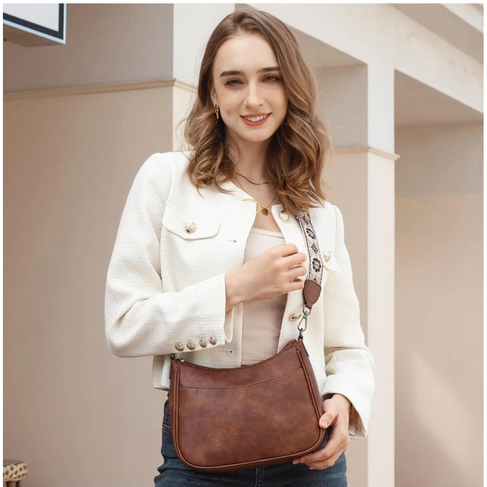 Women's Pu Leather Zipper Sling Bag · 1BRN