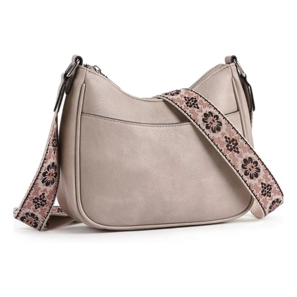 Women's Pu Leather Zipper Sling Bag — Beige · 1WHT