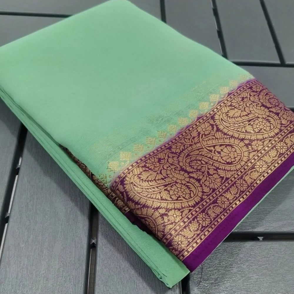 Women's Crepe Chit Pallu Solid Saree — Light Green