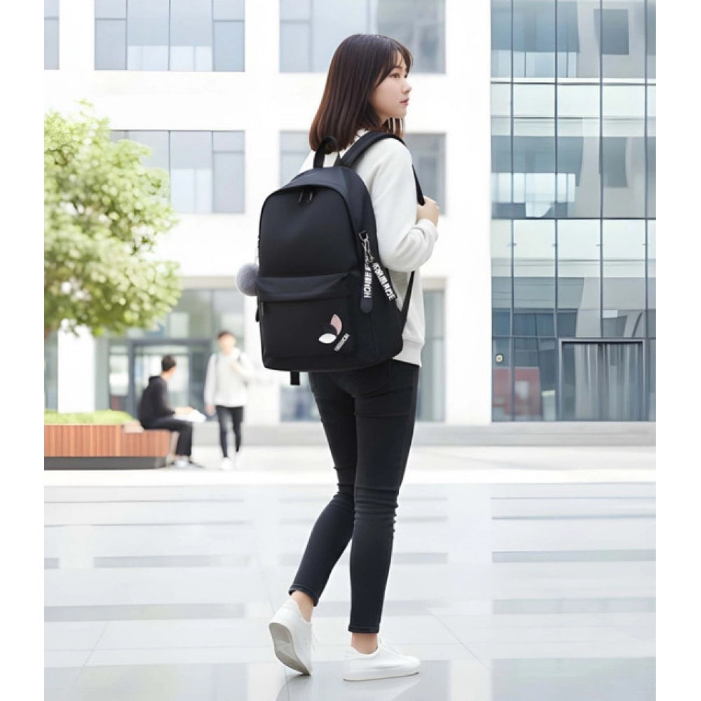 Unisex Pu Leather Solid Medium Zipper Backpack — Black · P105
