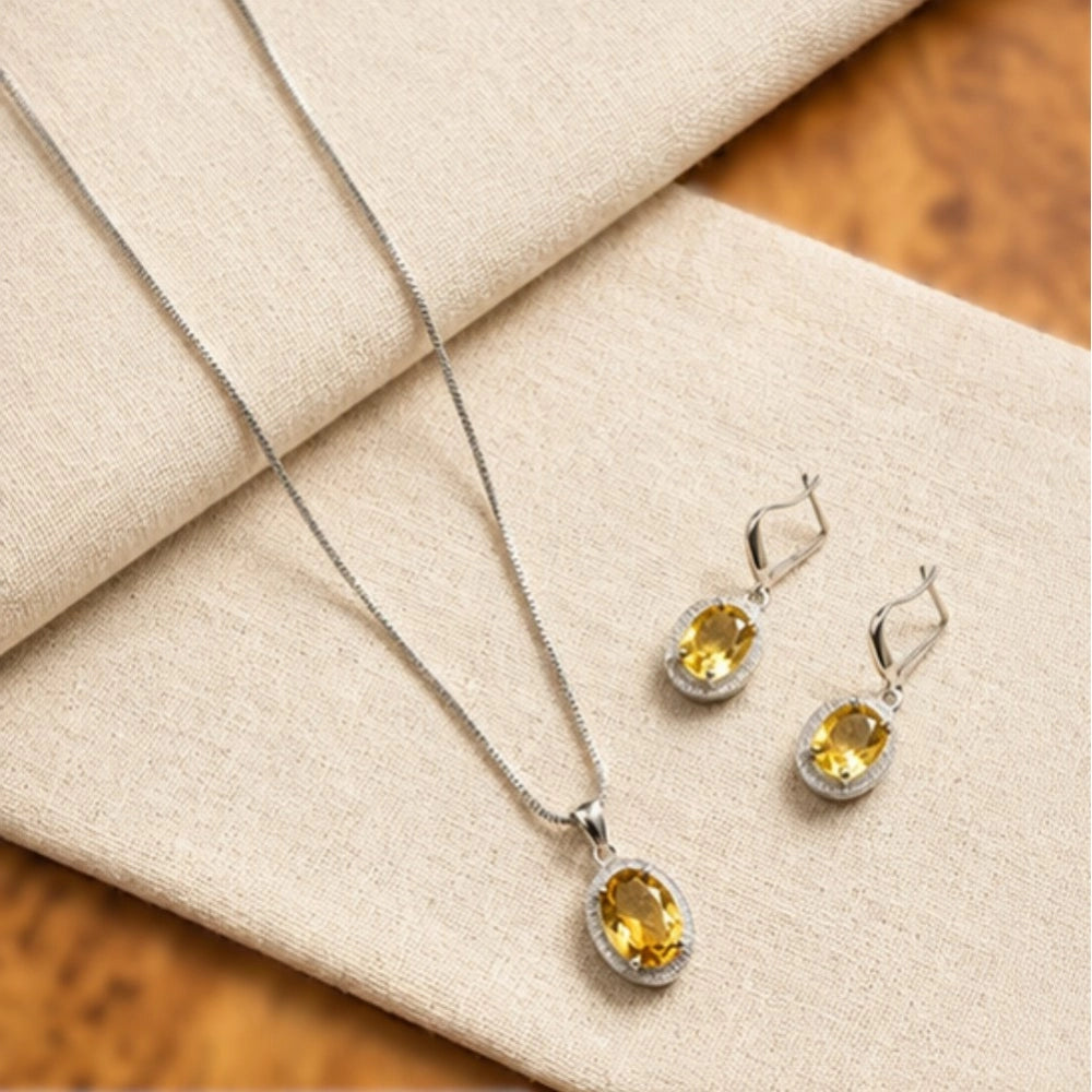 Women's Brass Silver Plated Pendant Set — Yellow