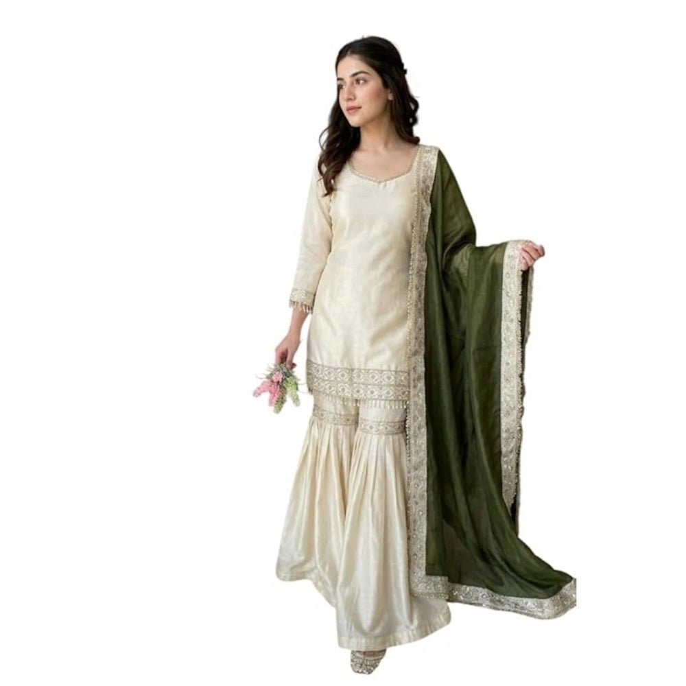Women's Silk Embroidered 3/4th Sleeve V-Neck Kurti — Cream & Green