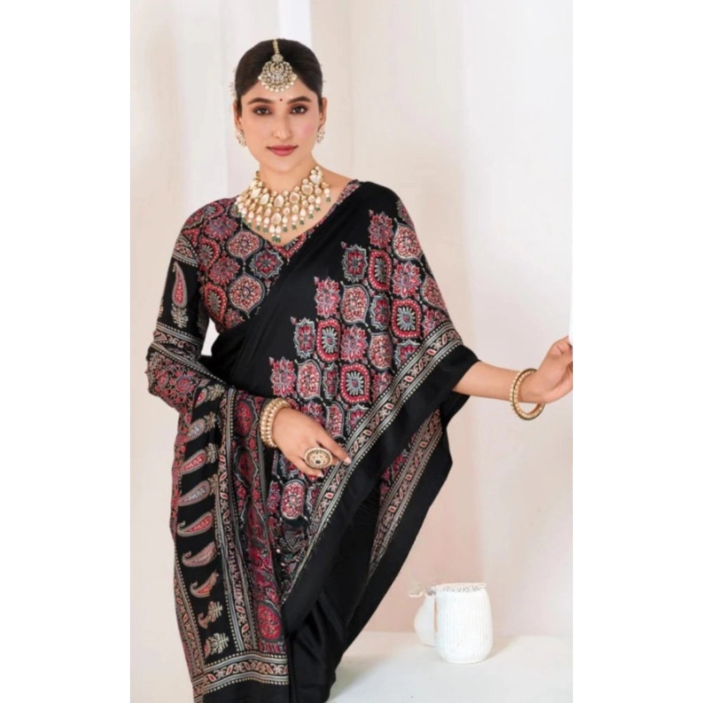Women's Crepe Printed Saree — Black · 2579
