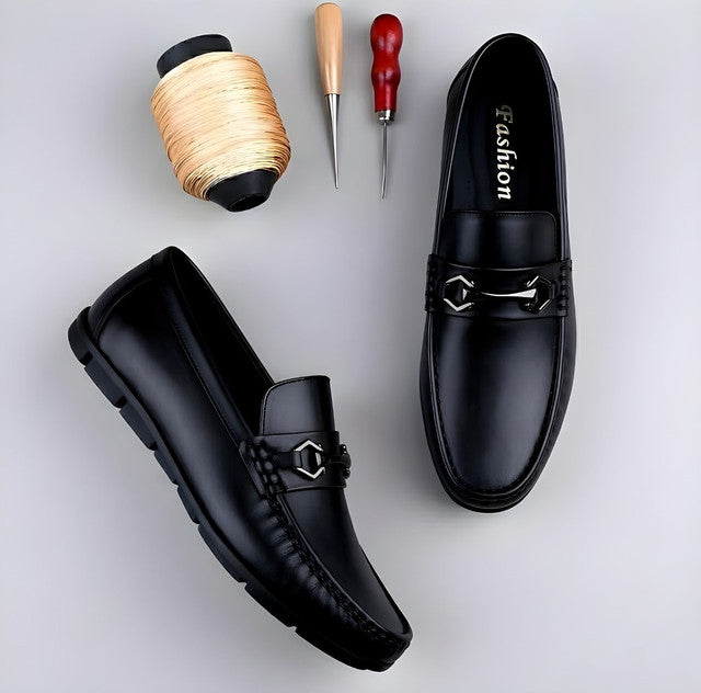 Men's Synthetic Leather Solid Slip-On Casual Loafers — Black
