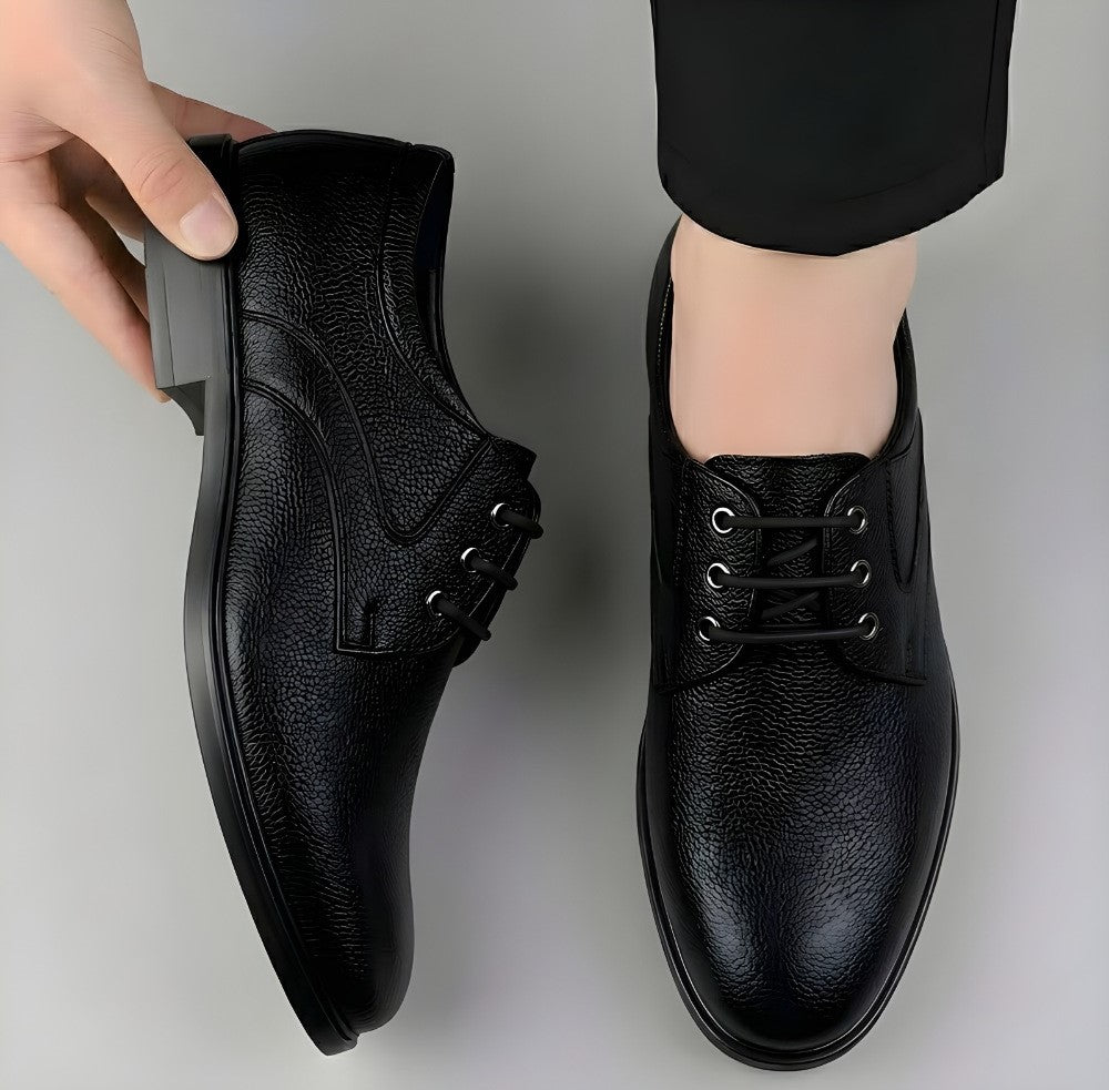 Men's Synthetic Leather Solid Lace-Up Formal Shoes — Black · 67986