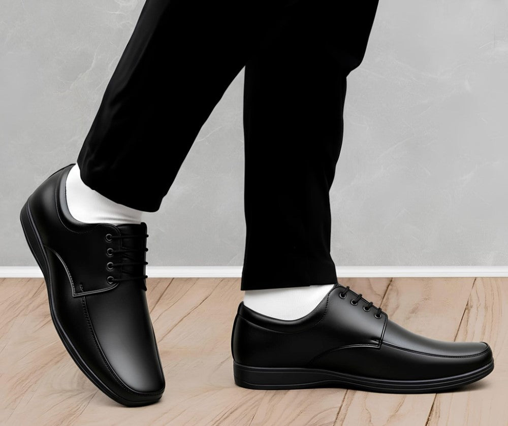 Men's Synthetic Leather Solid Lace-Up Formal Shoes — Black · 67988