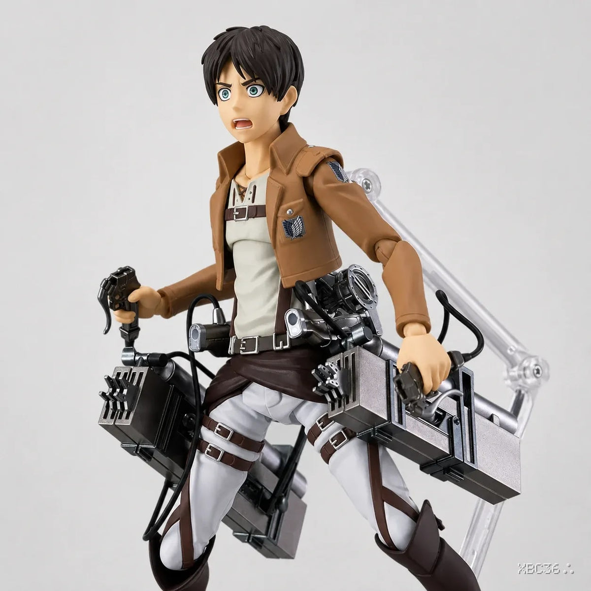 Attack on Titan Eren Yeager Figma Action Figure – Articulated Collectible with 3D Maneuver Gear & Blades