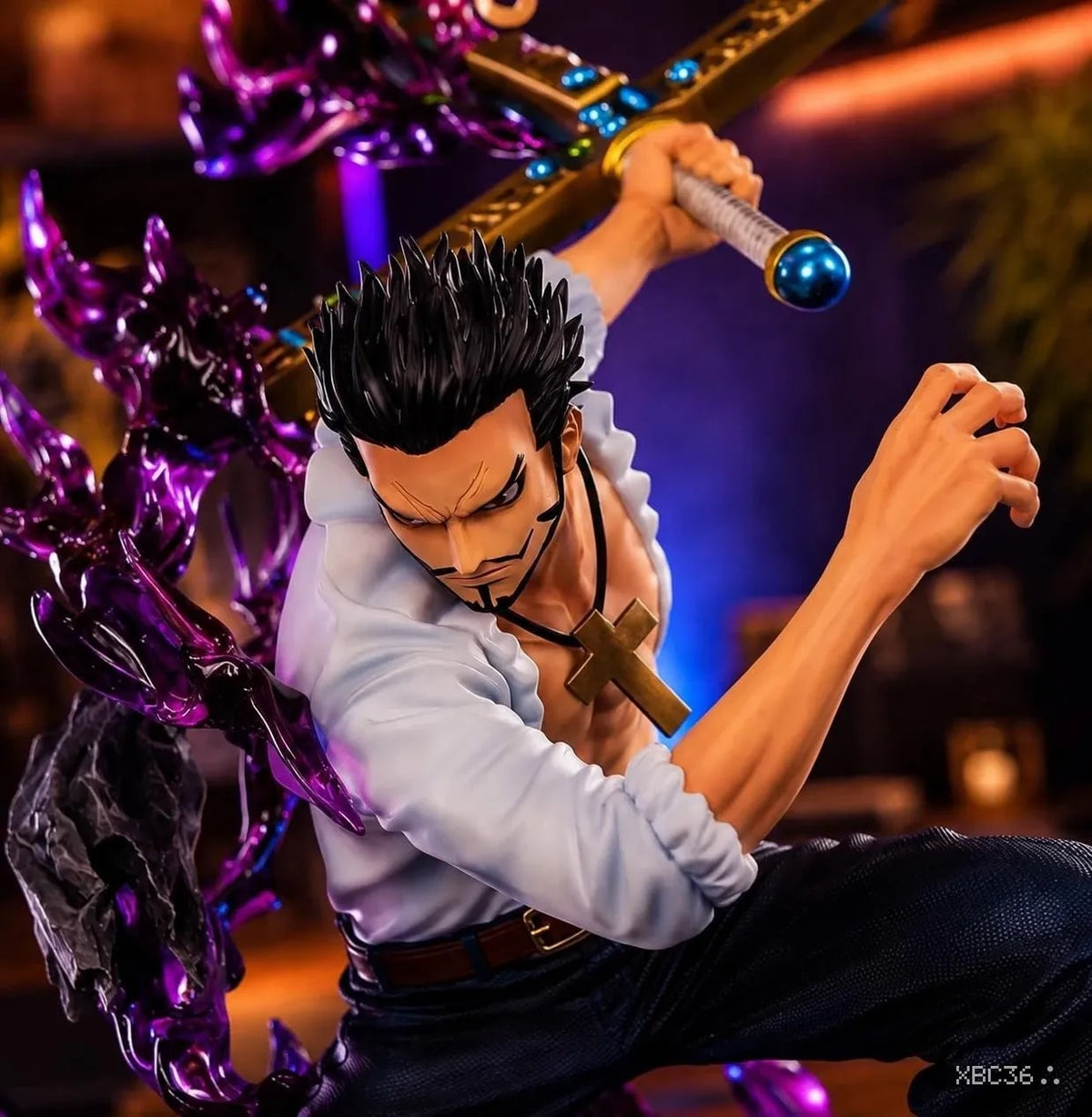 Dracule Mihawk “World’s Strongest Swordsman” Statue