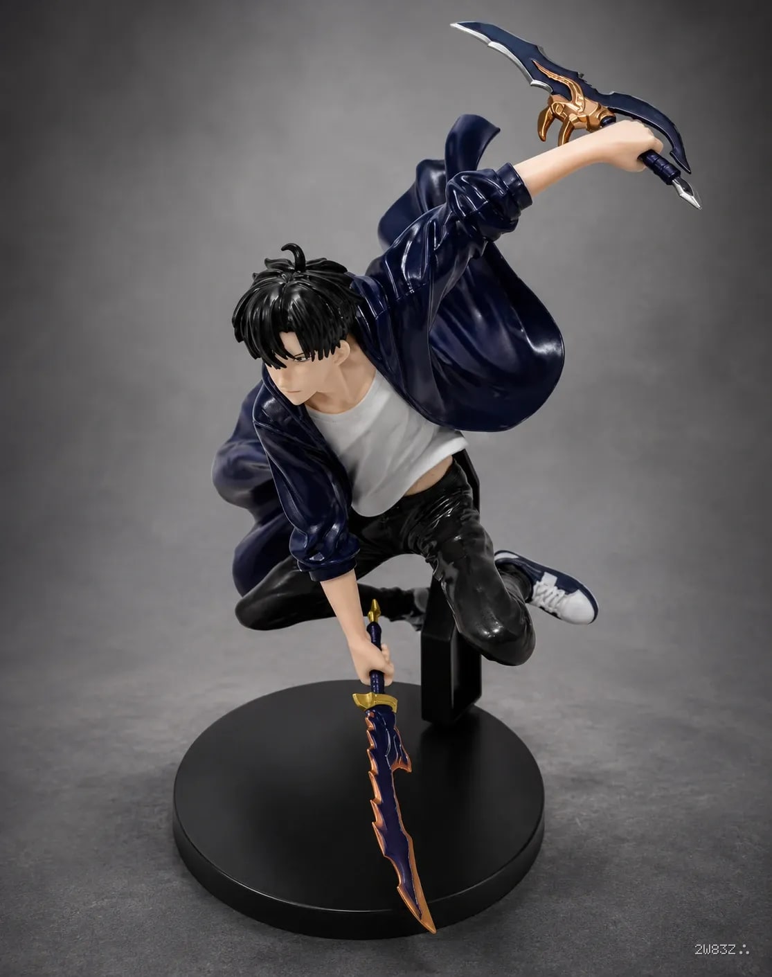Sung Jin-Woo – Shadow Monarch Awakening Figure (Solo Leveling)