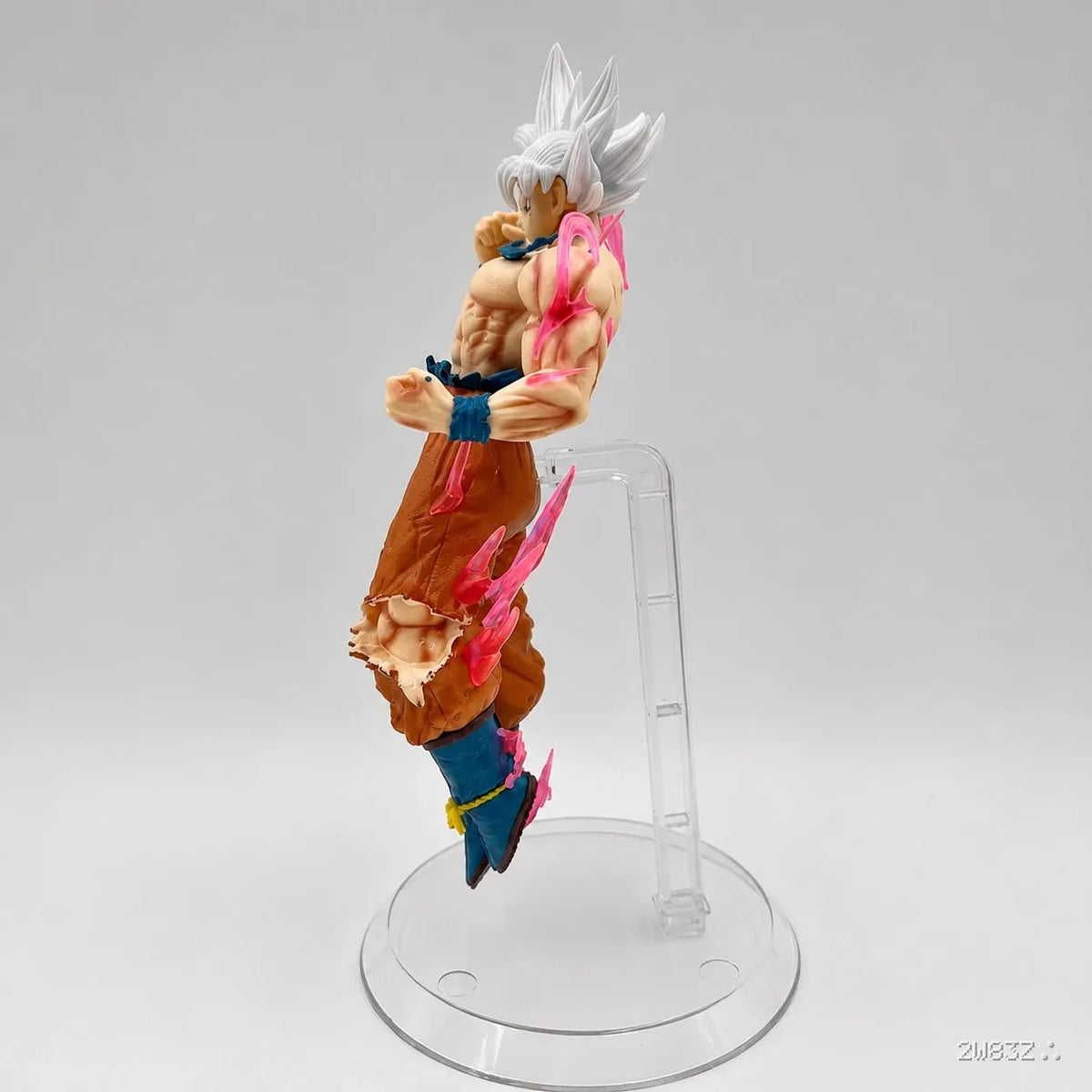 Ultra Instinct Goku Figure – “Mastered Form” Edition (DBS)