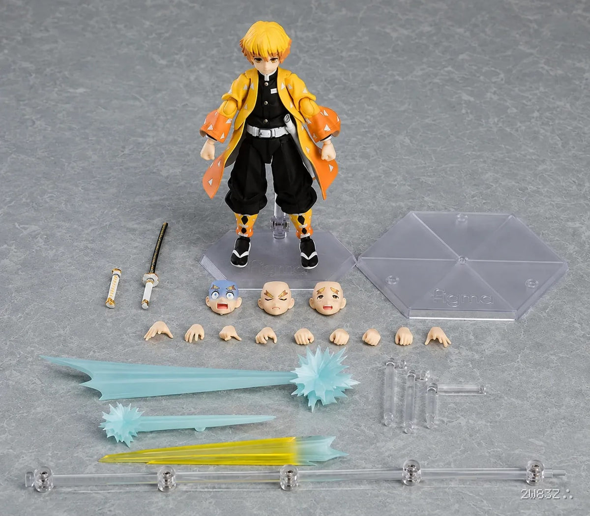 Zenitsu Agatsuma Movable Action Figure – Demon Slayer Anime Collectible