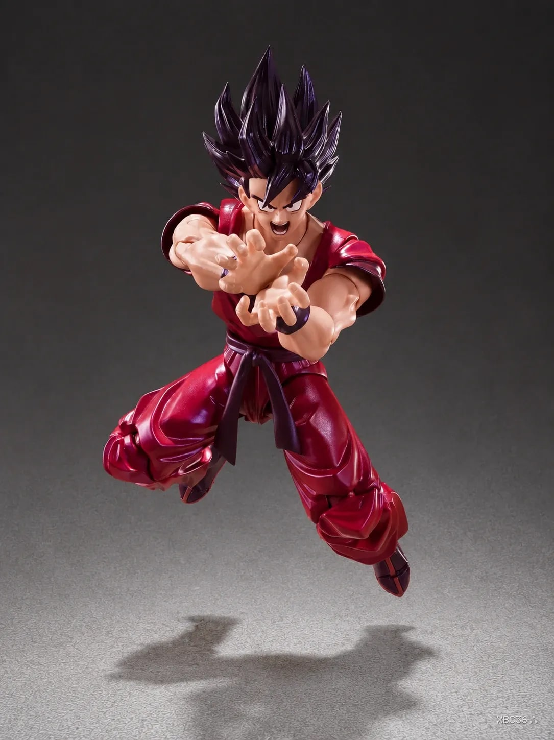 Dragon Ball Z Goku Kaioken Action Figure – Articulated 15 cm Collectible with Interchangeable Faces & Hands