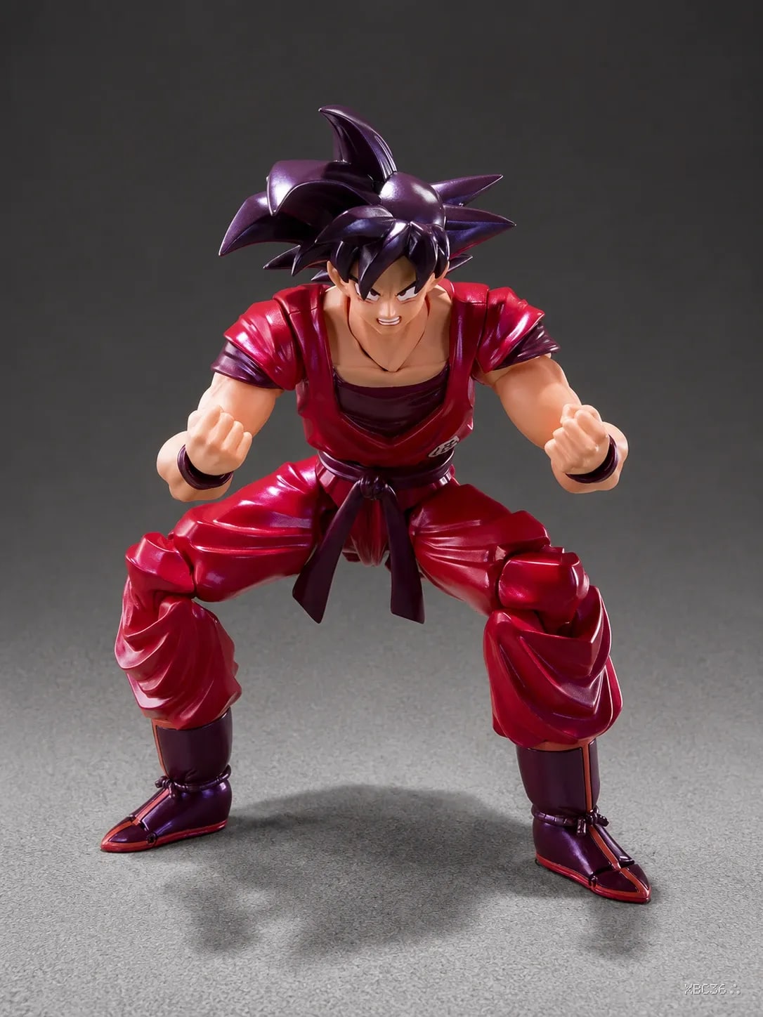 Dragon Ball Z Goku Kaioken Action Figure – Articulated 15 cm Collectible with Interchangeable Faces & Hands