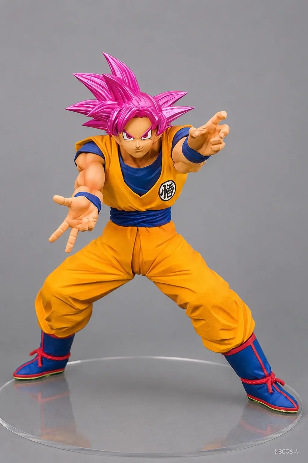 Ichiban Kuji Goku Super Saiyan God Figure – No Box Edition