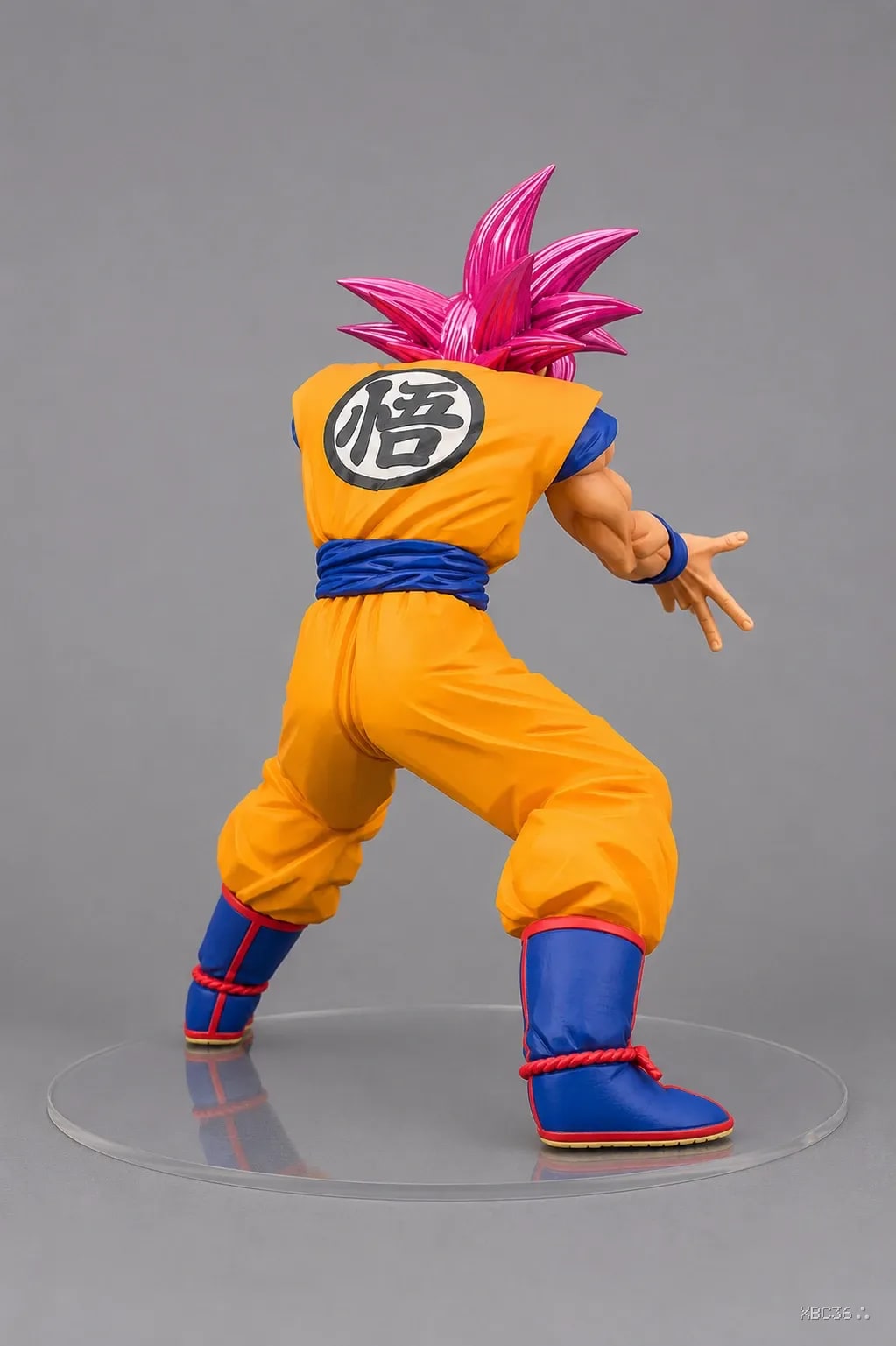 Ichiban Kuji Goku Super Saiyan God Figure – No Box Edition
