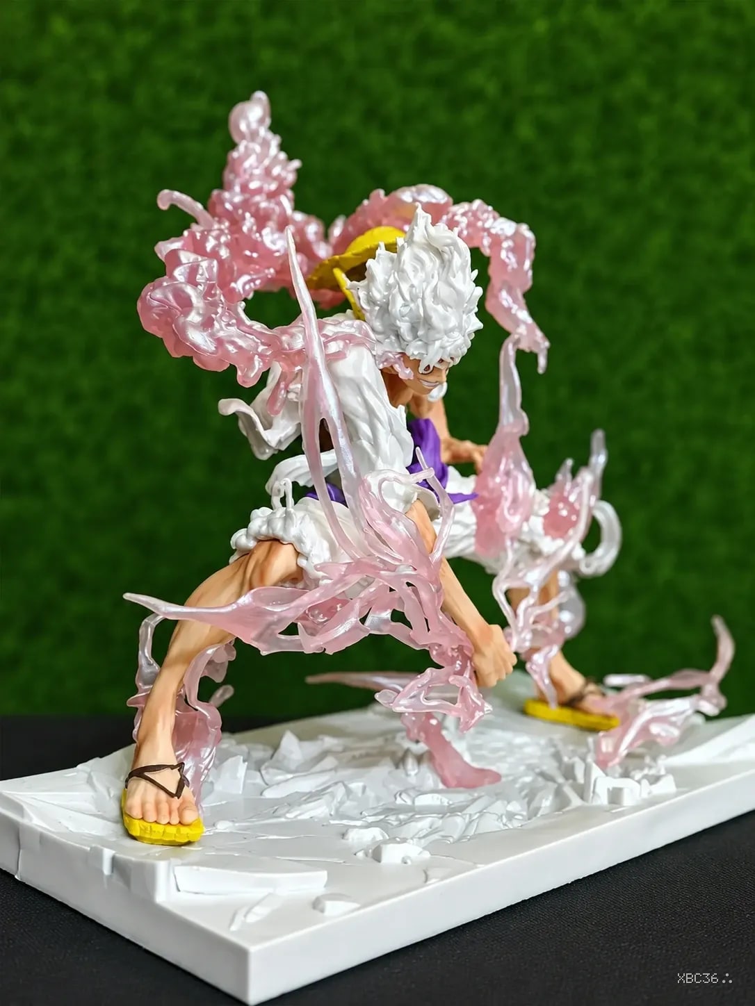 Luffy Gear 5 Action Figure – Haki Aura Mode