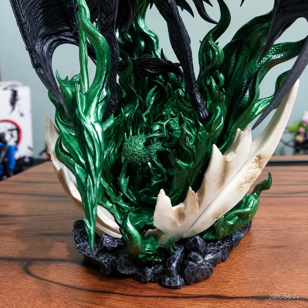 Ulquiorra Cifer Collectible Figure | Bleach Anime Statue