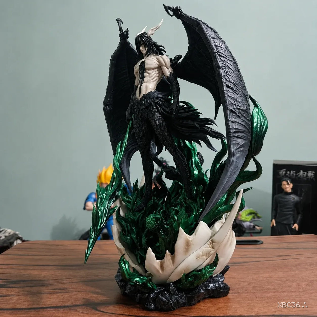 Ulquiorra Cifer Collectible Figure | Bleach Anime Statue