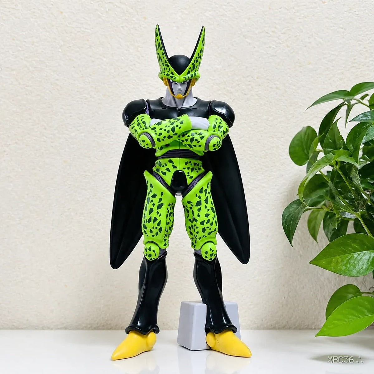 Cell Action Figure – Dragon Ball