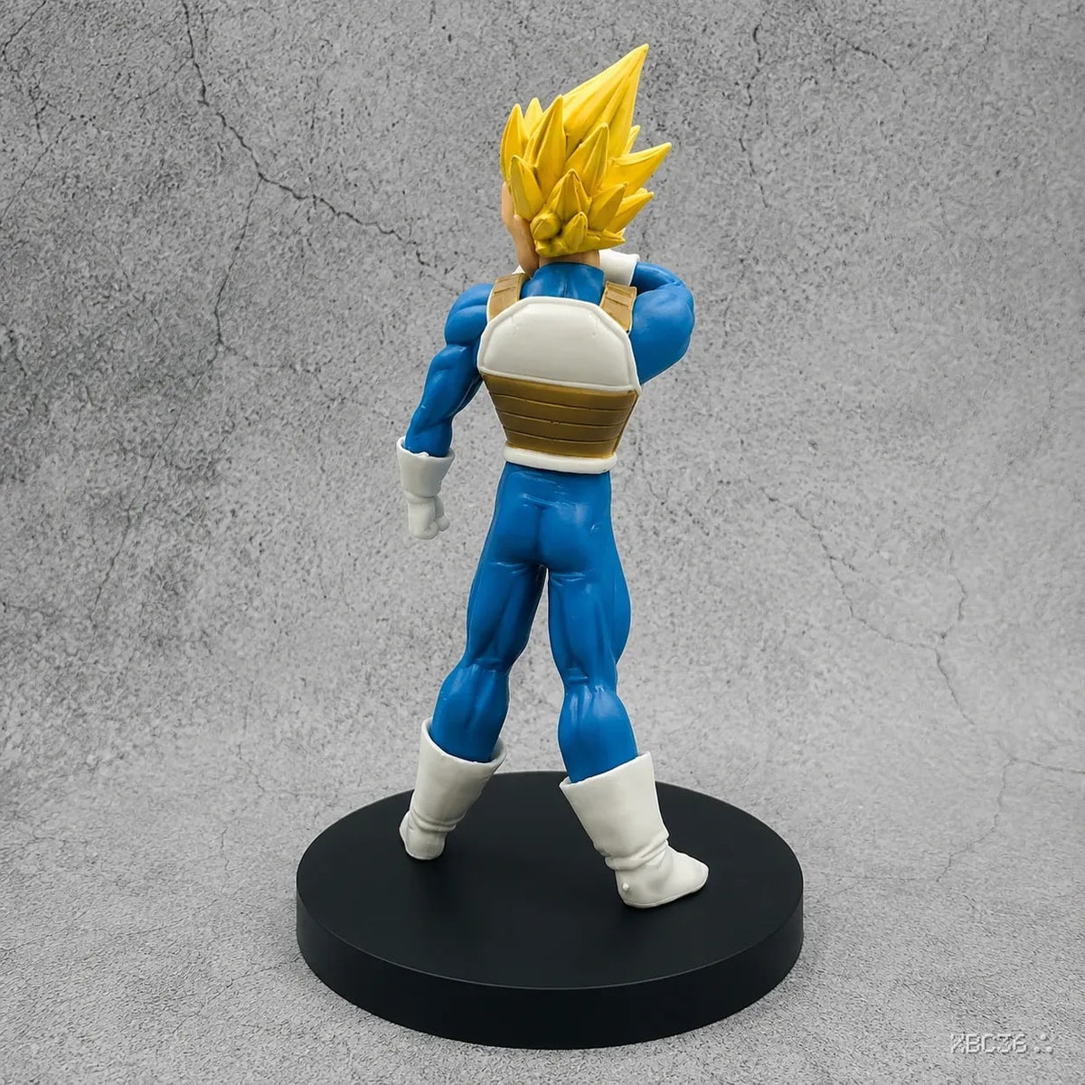 Unleash the Saiyan Prince: Super Saiyan Vegeta Action Figure!