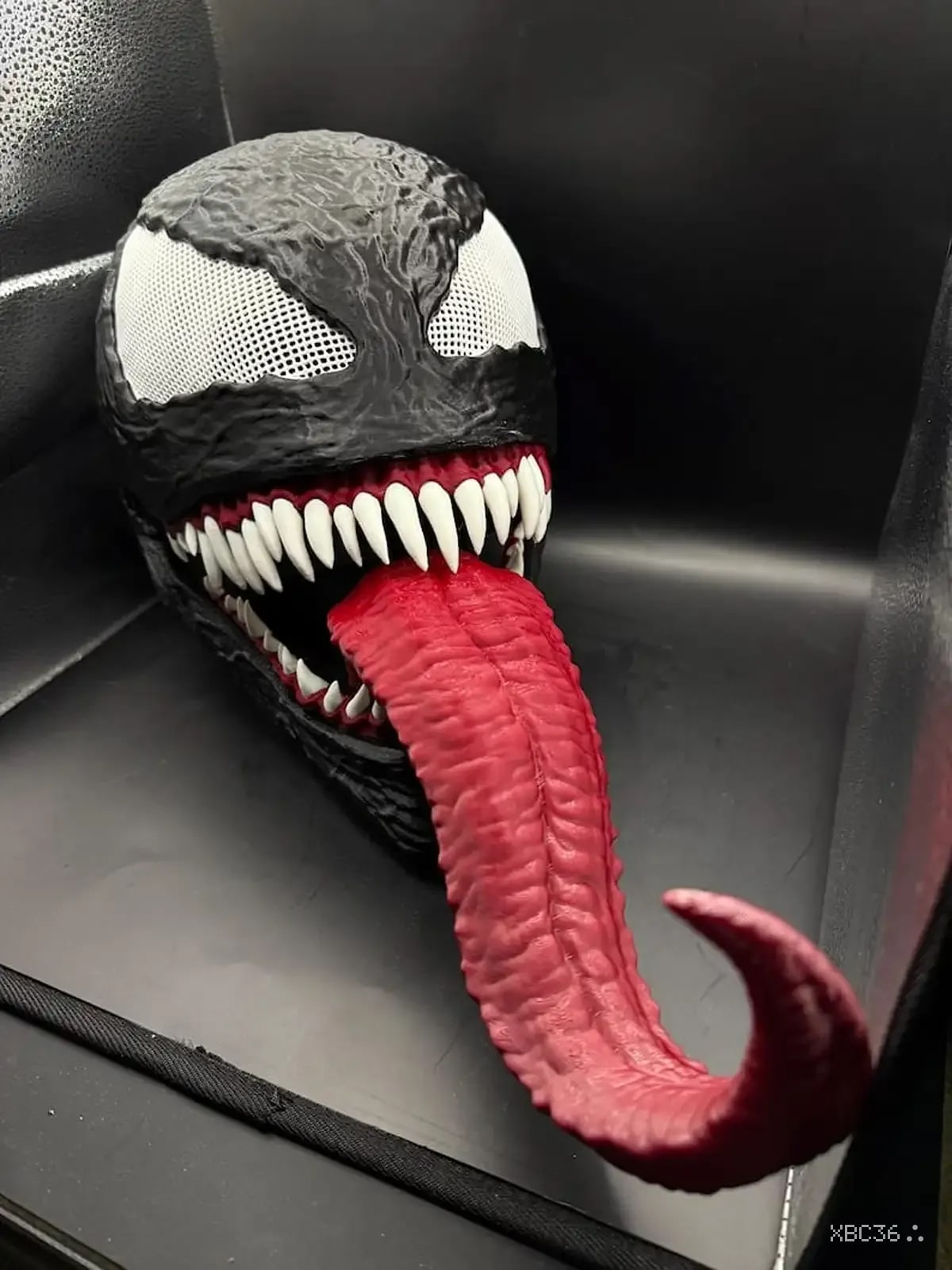 Venom Mask with Movable Jaw & Long Tongue