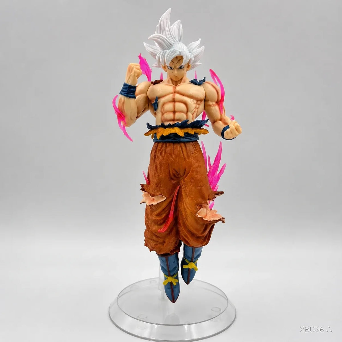 Ultra Instinct Goku Figure – “Mastered Form” Edition (DBS)